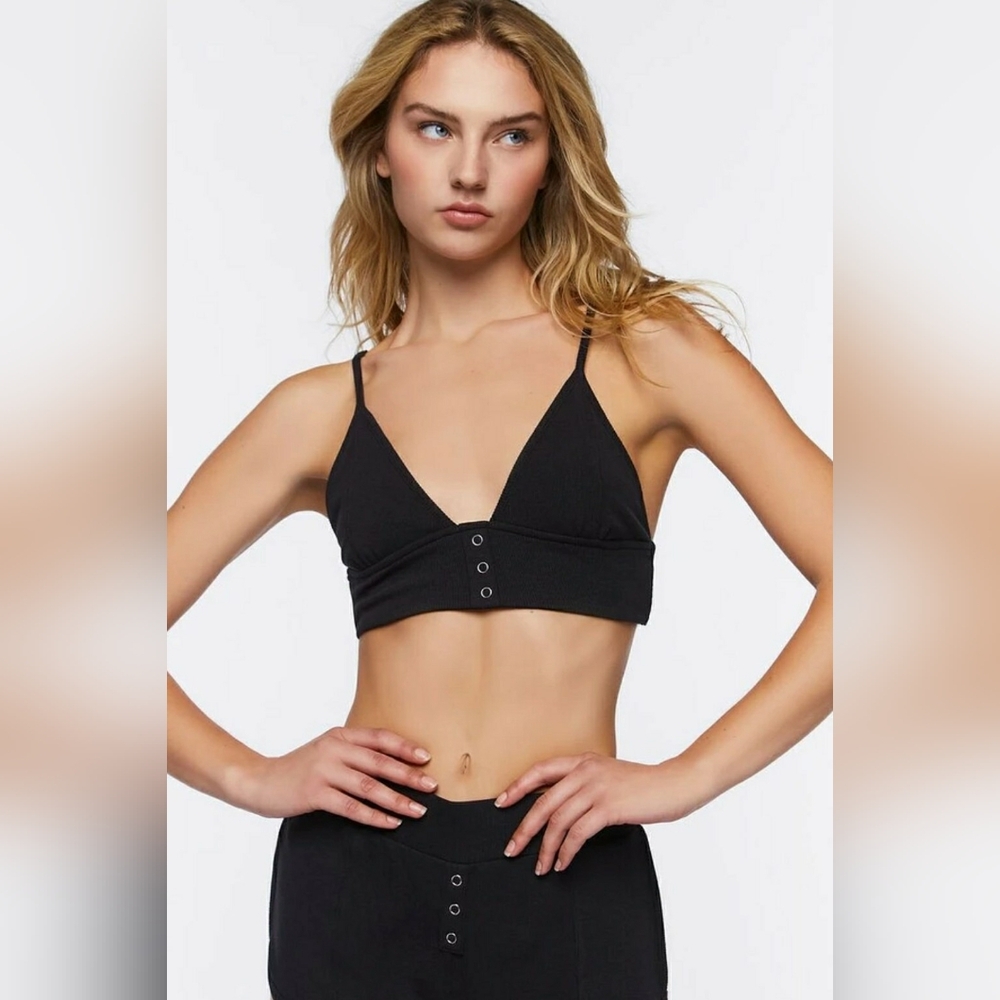 Forever 21 Black Ribbed Bralette